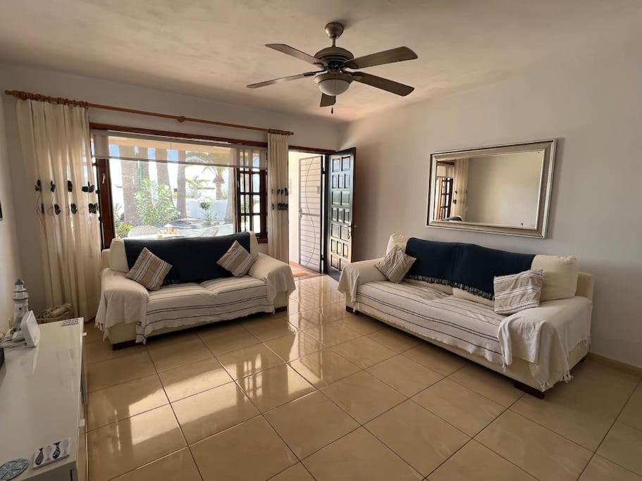 Casa Mo, 2 Bedroom Apartment Close To The Beach Puerto del Carmen  Eksteriør billede